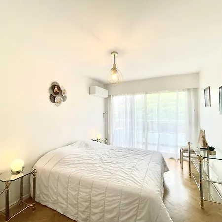 Apartmán Vezelay 3 Luxury 3 Bedrooms, By Welcome To *