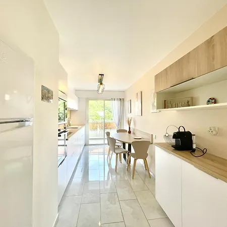 Vezelay 3 Luxury 3 Bedrooms, By Welcome To